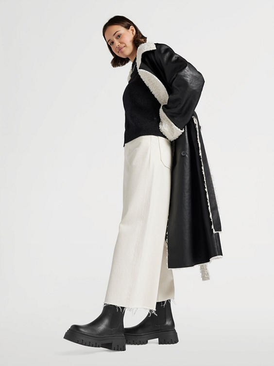 Catwalk Chelsea Boots