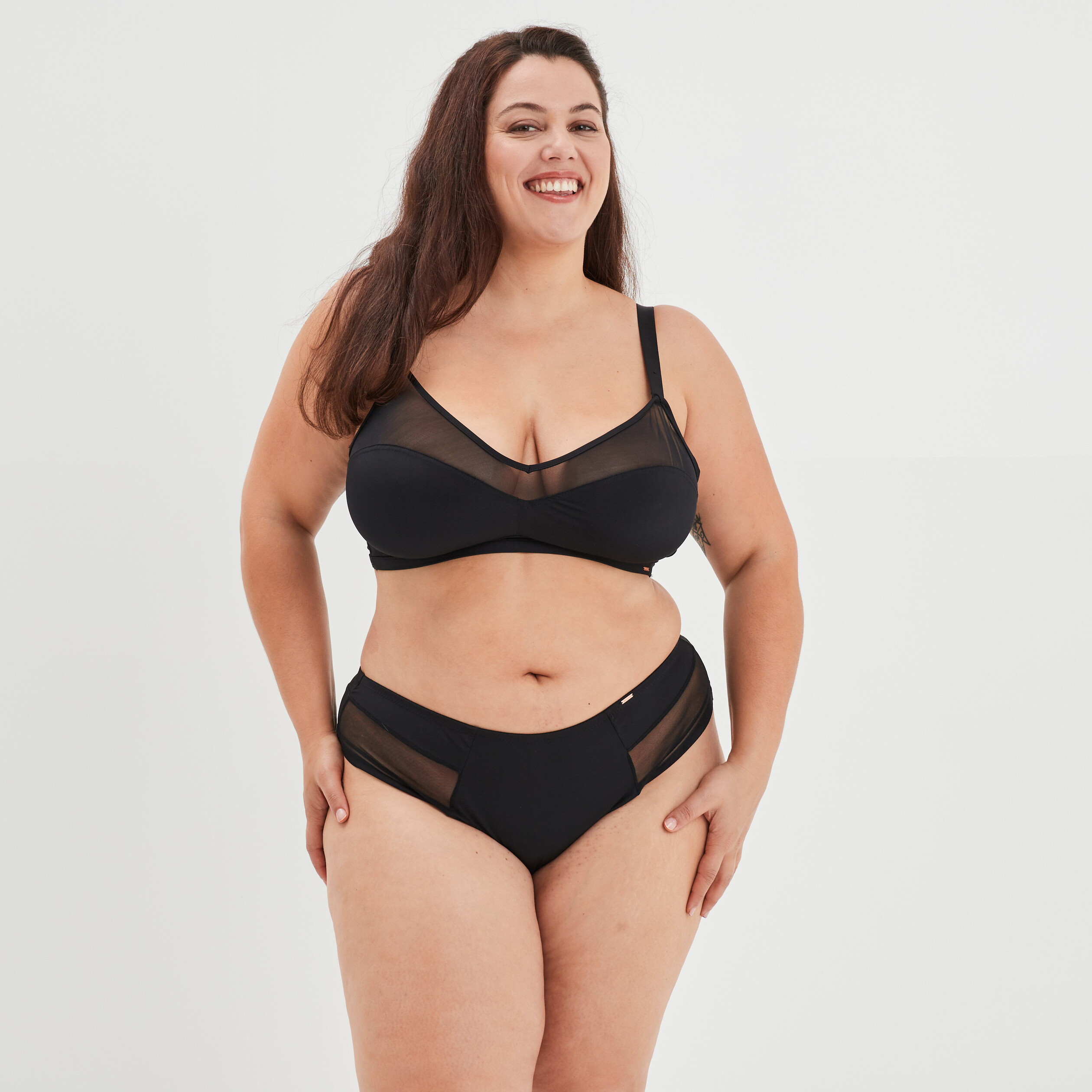 Soutien-gorge triangle microfibre Izold noir femme grande taille | La Halle