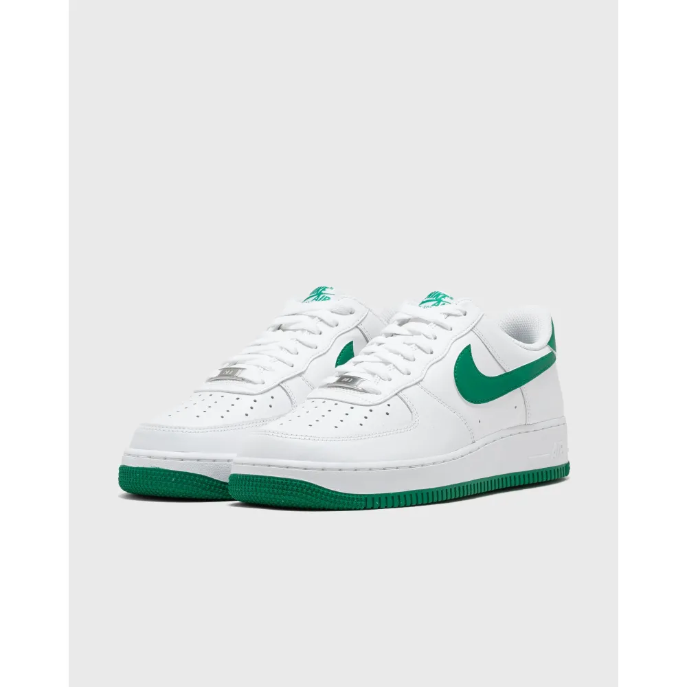 Nike Air Force 1 07 FJ4146 102 / weiss