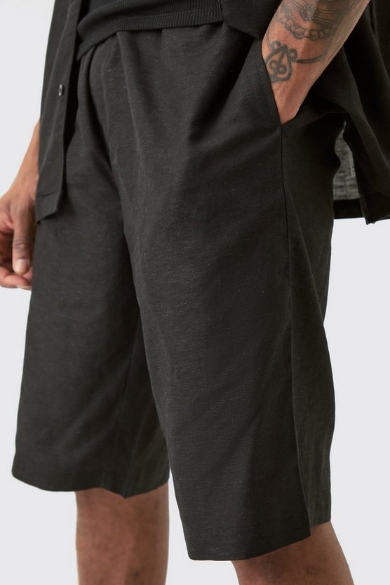 Tall schwarze Leinen-Shorts mit elastischem Bund