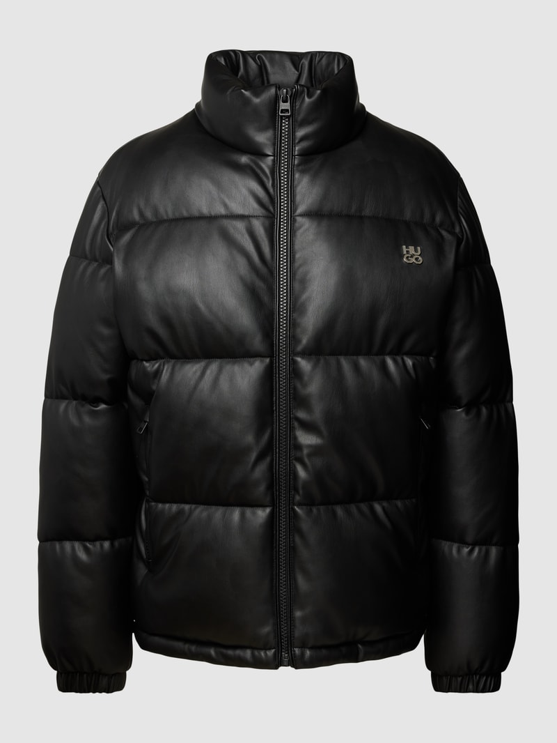 Steppjacke mit Label-Applikation in schwarz