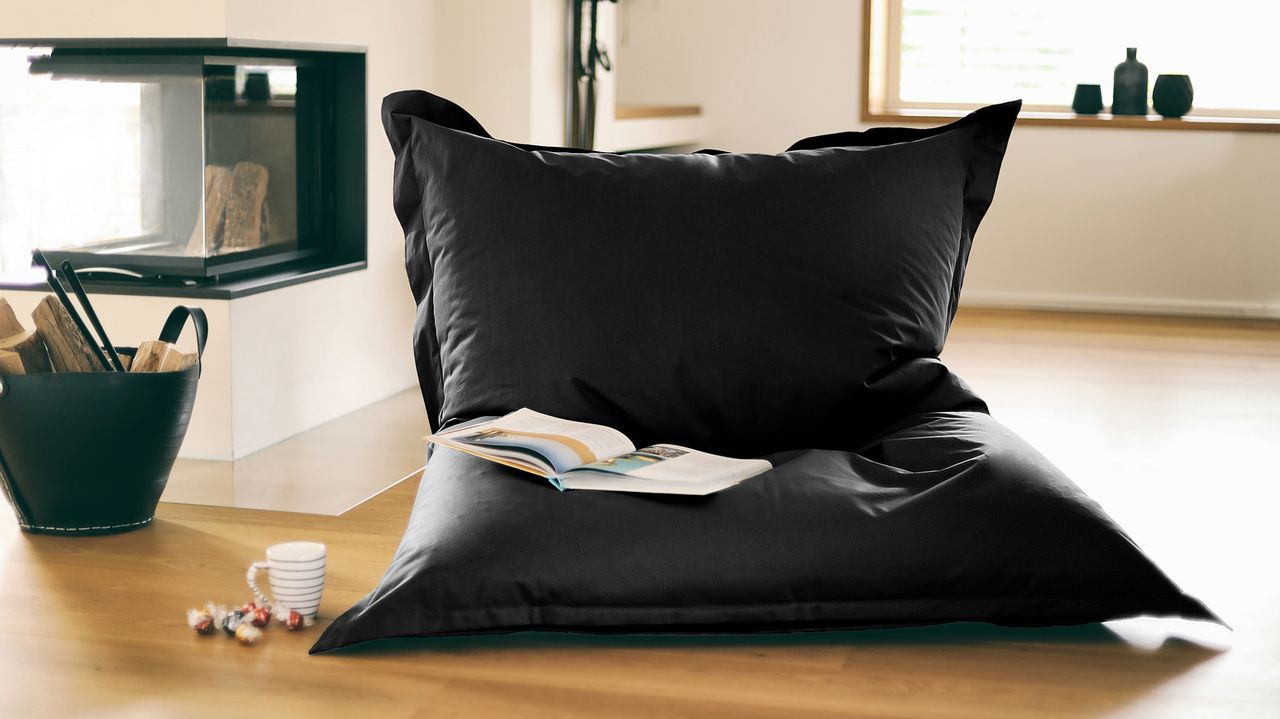 Kinzler Outdoorfähiger Riesensitzsack ca. 140 x 180 cm, Farbe schwarz