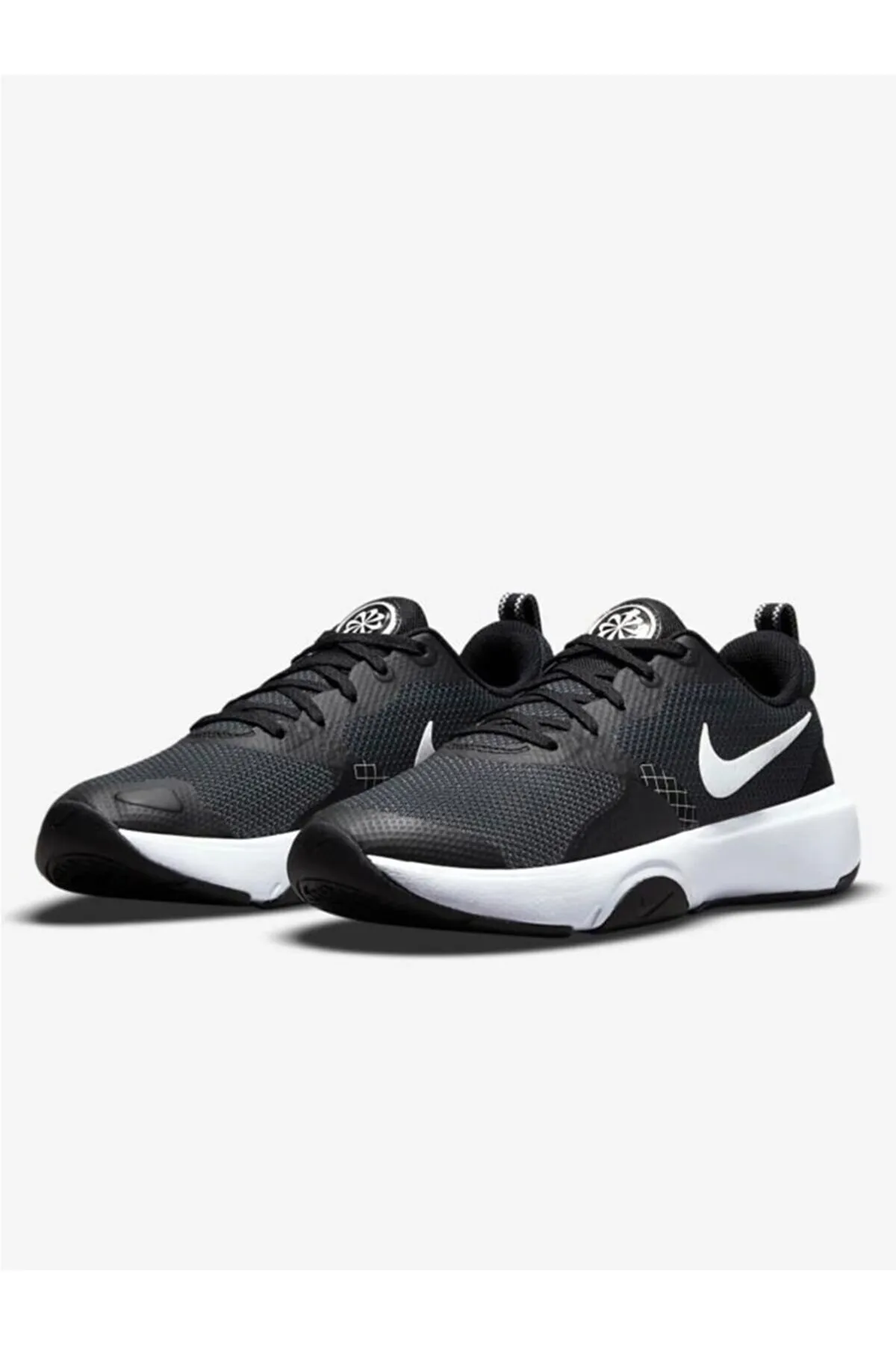 Nike  Sneaker - Schwarz - Flacher Absatz