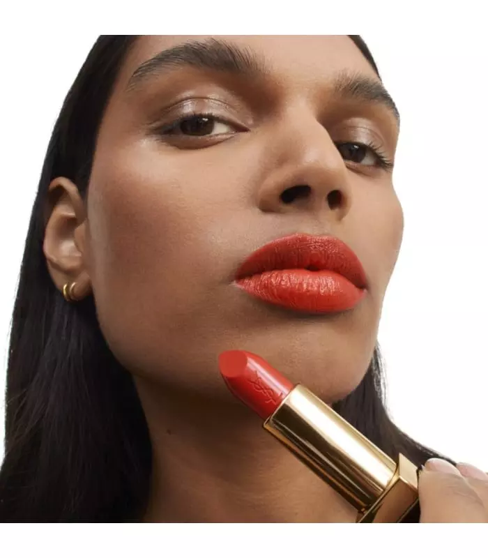 ROUGE PUR COUTURE  Rouge à Lèvres fini satin