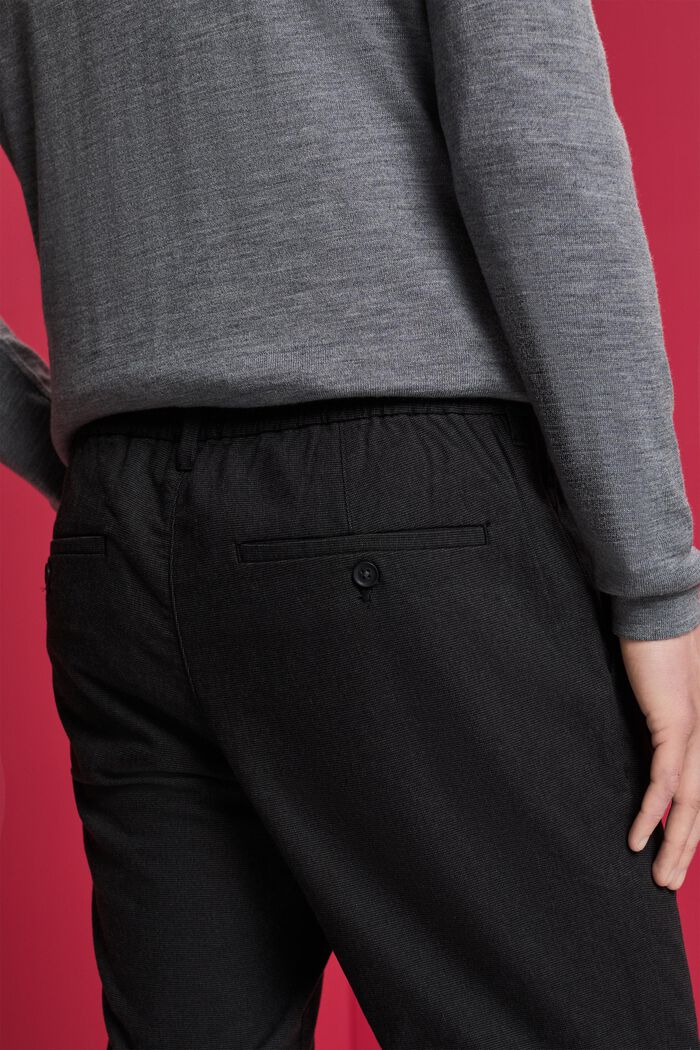 Gebürstete Chinohose