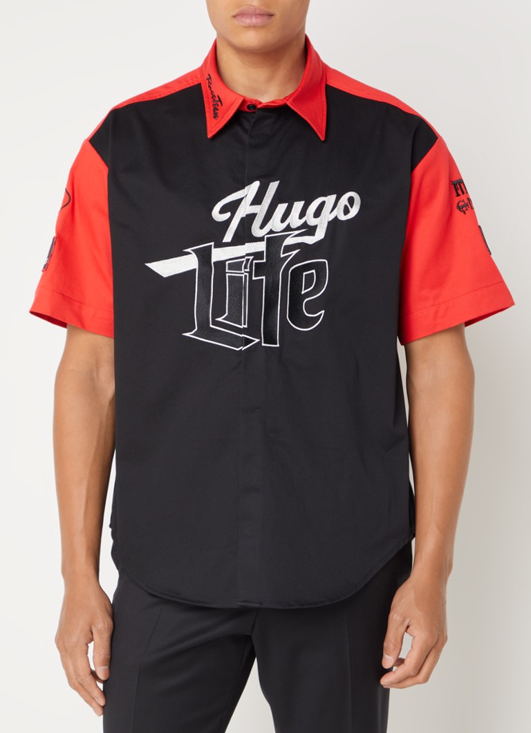Camisa HUGO BOSS de corte regular com bordado do logotipo.
