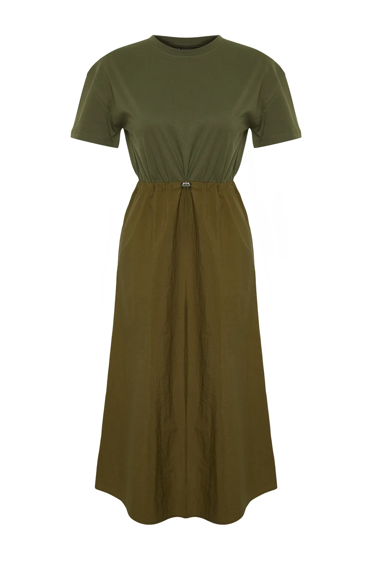 Trendyol Collection  Khakifarbenes A-Linien-Midikleid aus Strickstoff mit Detail TWOSS24EL00447