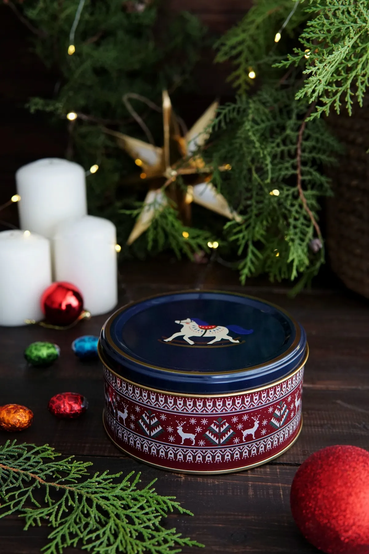 EVLE  Dreifaches Weihnachtsset, 15,8 x 15,8 x 8 cm, Ø14 x 7 cm, Ø31,5 cm Tablett erb571r