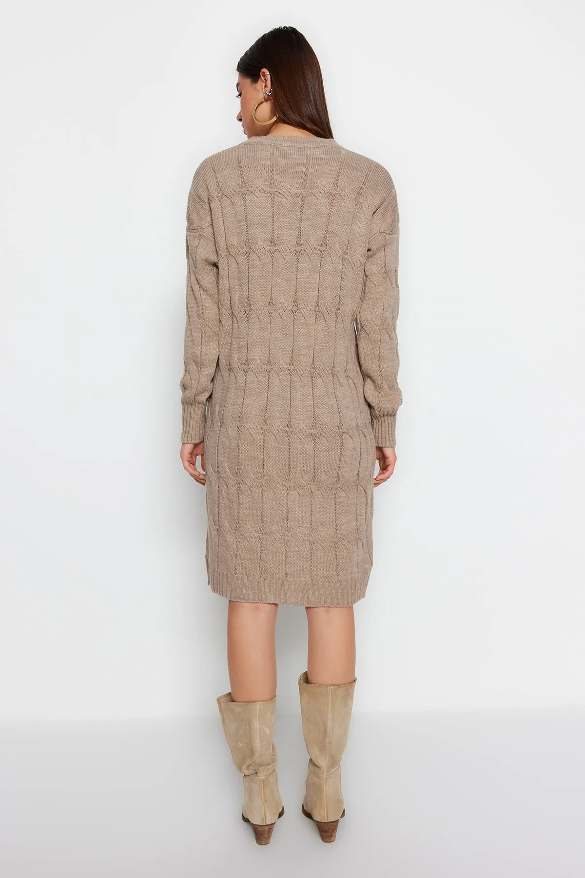 Trendyol Collection  Nerzfarbenes Mini-Strickkleid aus Haarstrick TWOAW22EL0027
