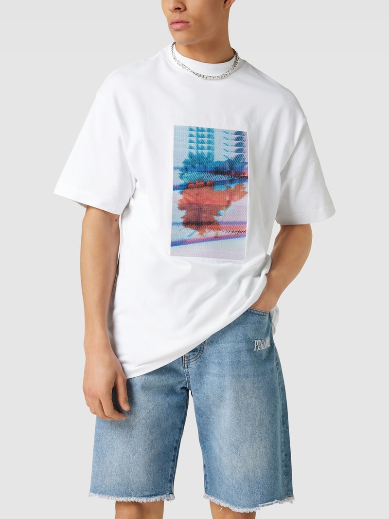 T-Shirt mit Motiv-Stitching Modell 'MOTION' in weiss