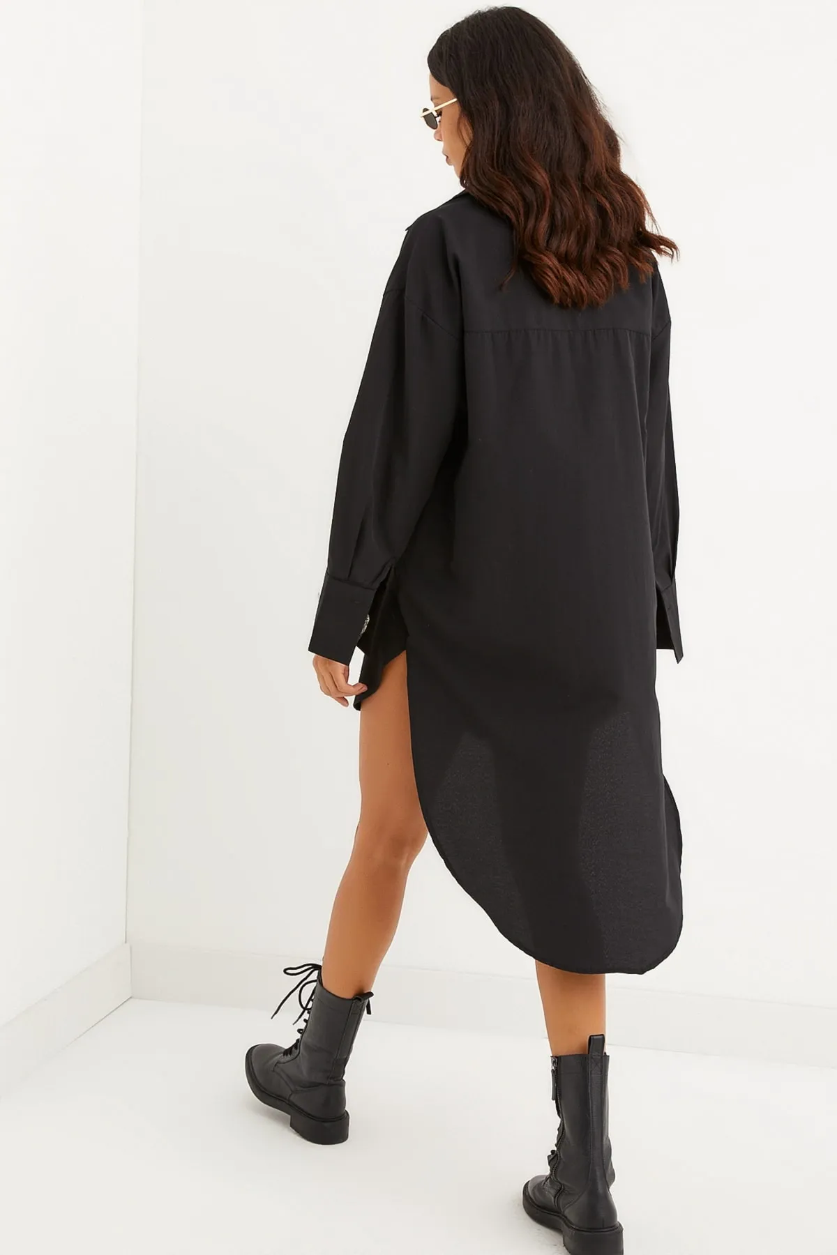 Cool & Sexy  Schwarzes Tunika-Hemdkleid mit versteckten Knöpfen für Damen SF1292