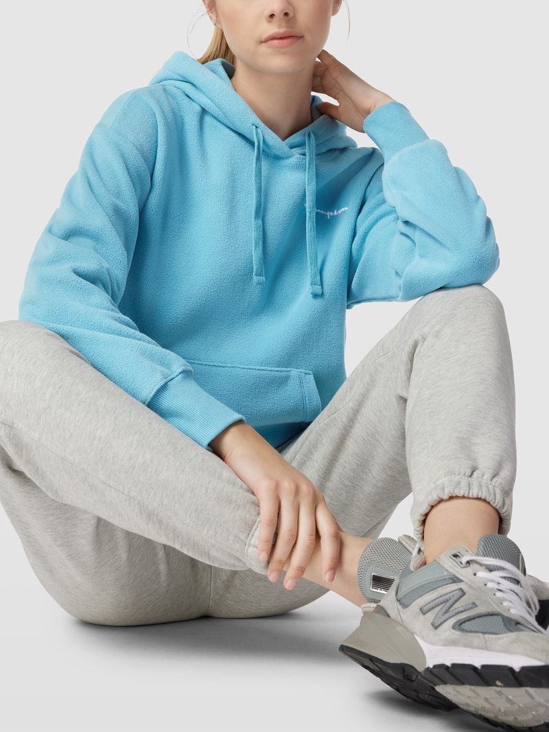 Hoodie mit Label-Stitching in hellblau