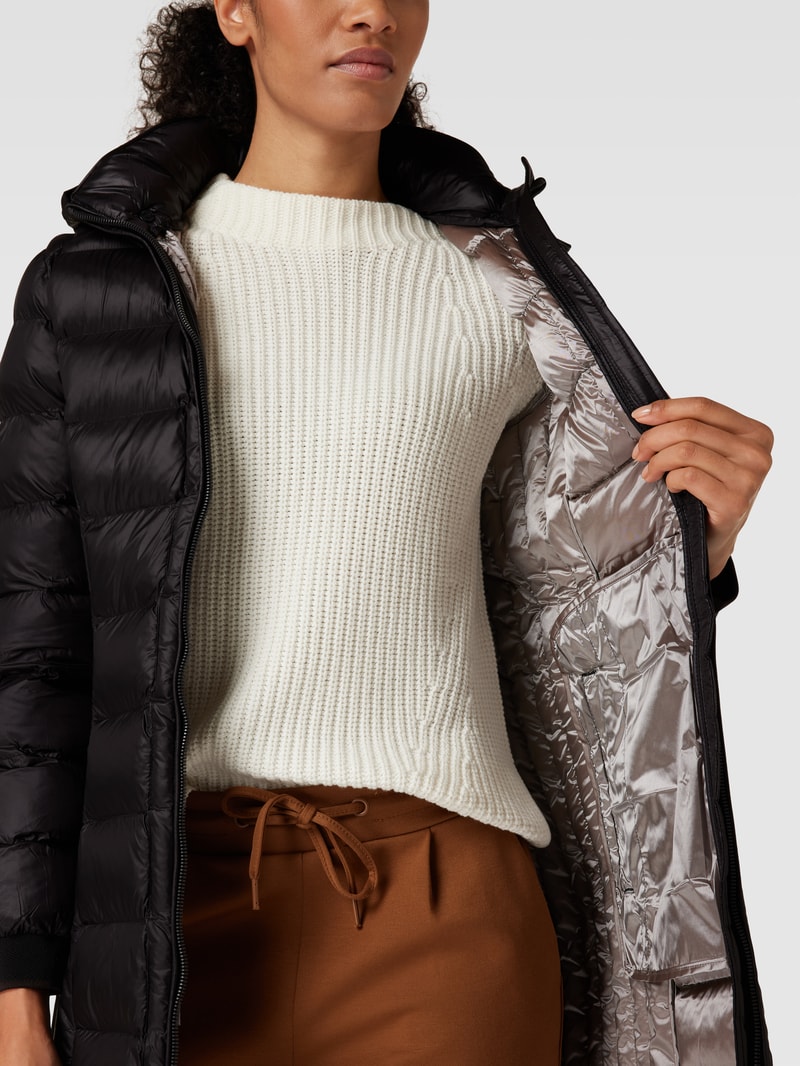Steppjacke mit Label-Detail Modell 'HIGHCLASS' in schwarz