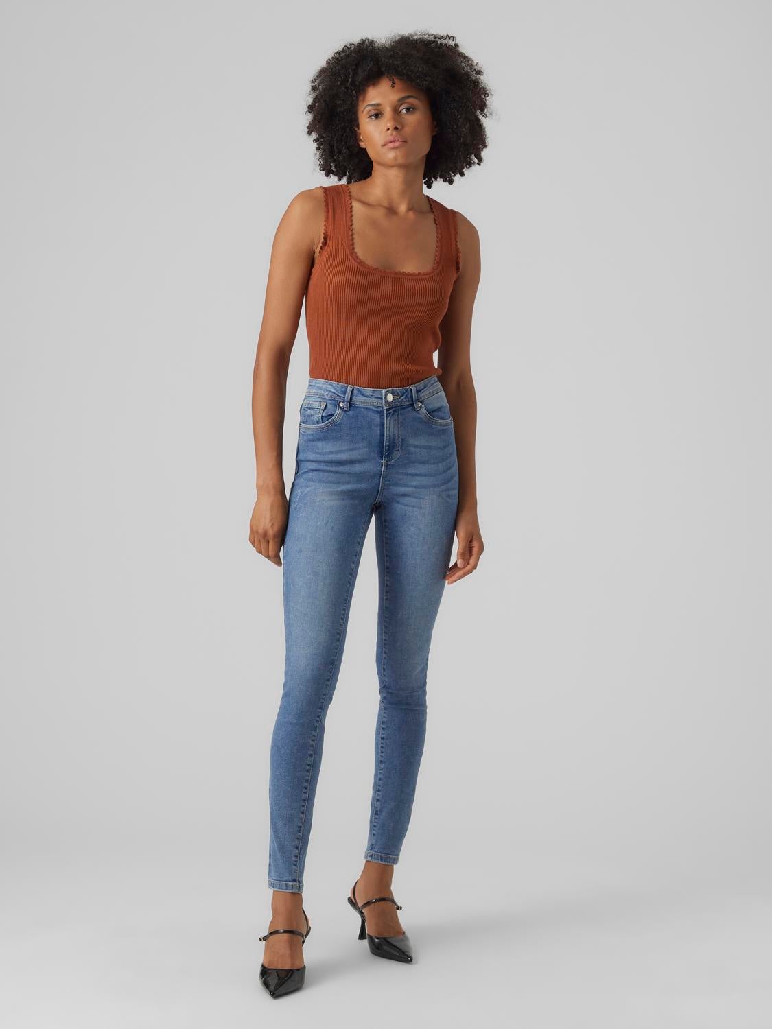 VMTANYA Mid Rise Skinny Fit Jeans