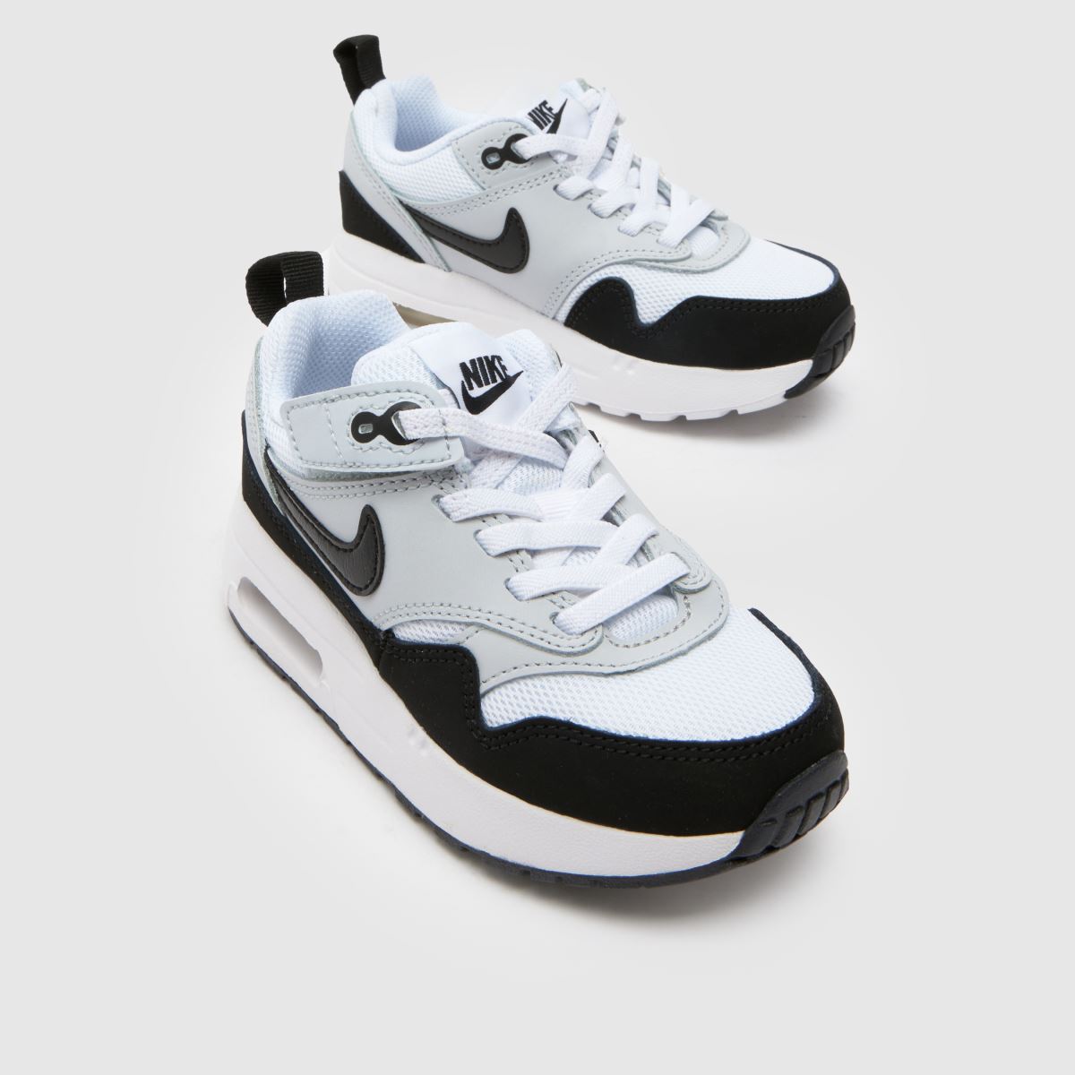 Črno-beli športni copati Nike Air Max 1 Junior