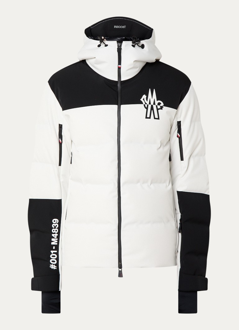 Moncler Curtis -hiihtotakki, jossa logo ja vetoketjutaskut