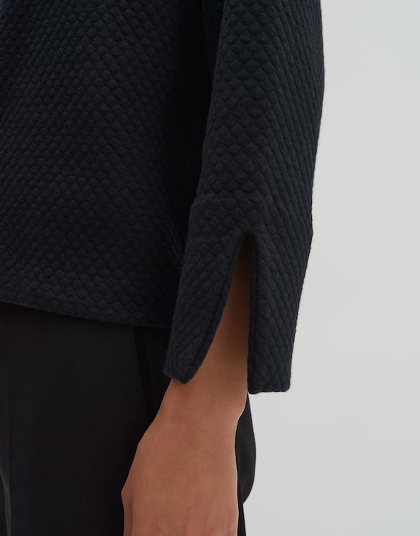 Sweater Udoty