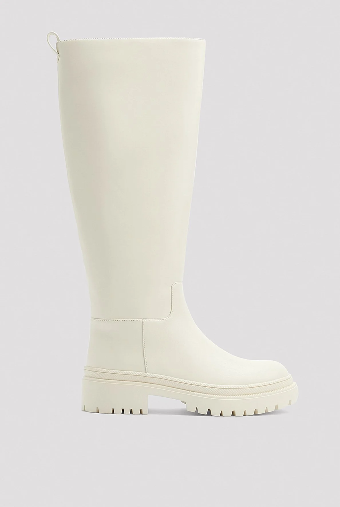 Schaft-Stiefel mit Profil-Sohle