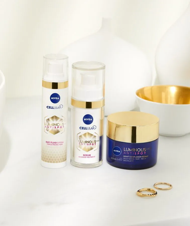 Nivea Visage Cellular Luminous noćna krema protiv tamnih fleka