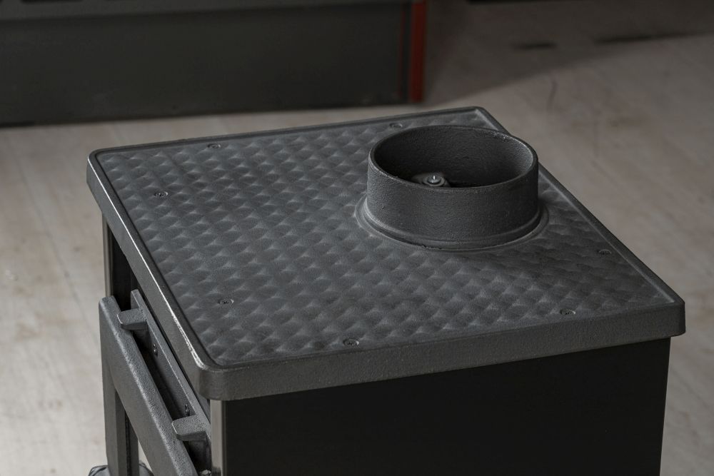 Moeby24 Kamin Ofen Kaminofen Anthrazit 130mm Rauchrohr 6,93 KW BimSchV 1-2 EEK A  9008