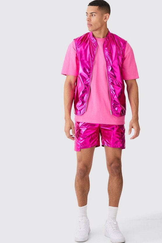 Metallic Tanktop und Shorts