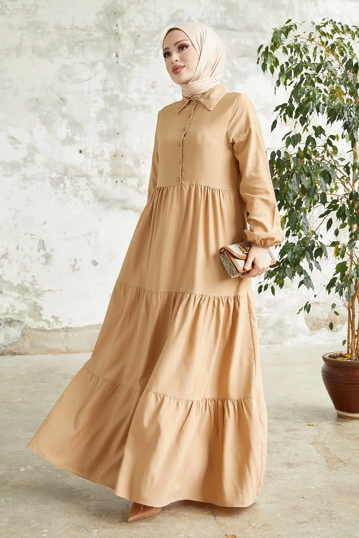 InStyle  Albera Hemdkragen-Kleid mit Knöpfen – Beige