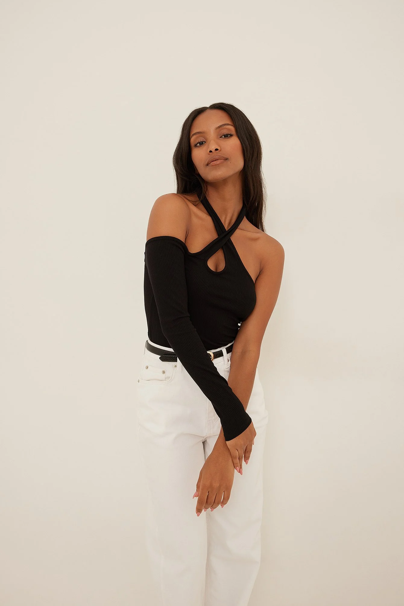 Asymmetrisch cut out Rippen-Top