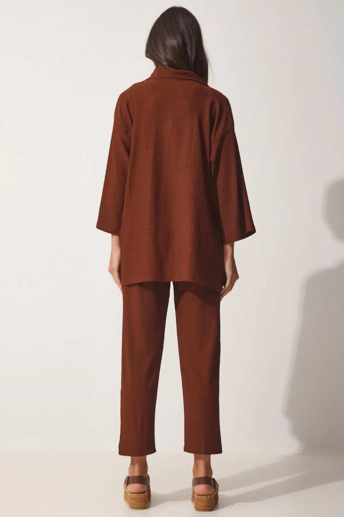 Happiness İstanbul  Braunes Damen-Kimono-Hosen-Strickset BY00050