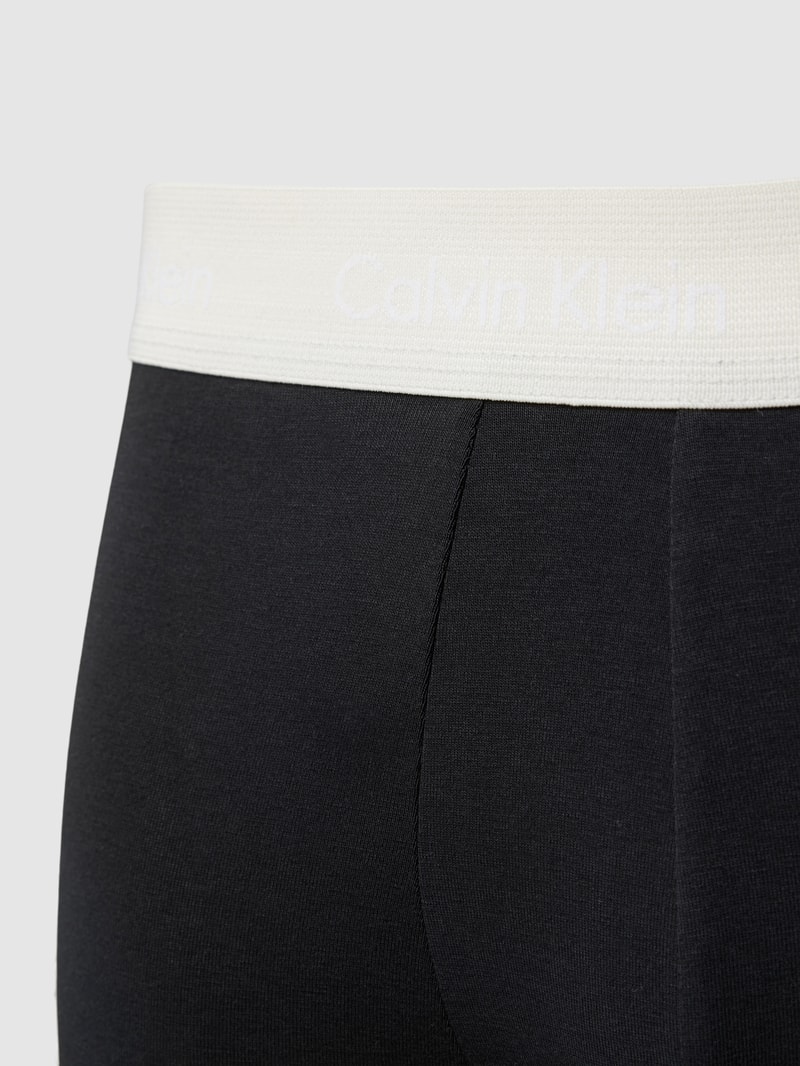 Trunks mit elastischem Bund im 3er-Pack in schwarz