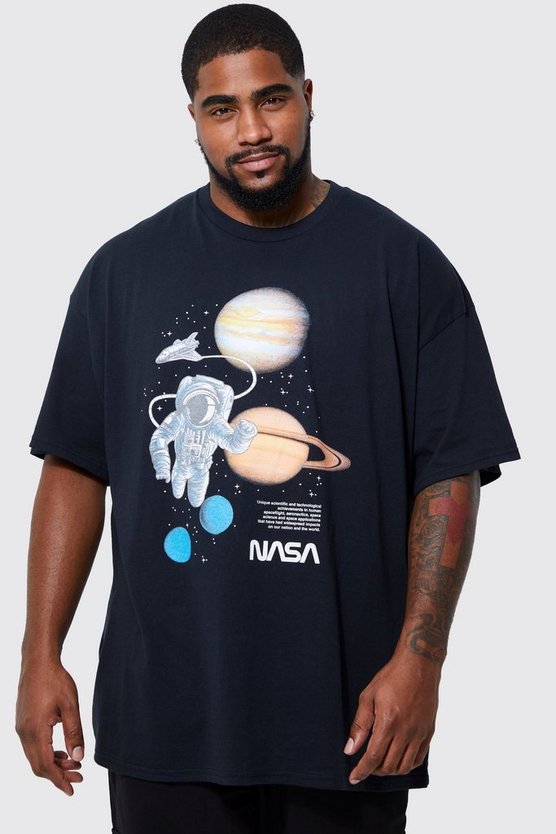 Plus T-Shirt mit lizenziertem Nasa-Print