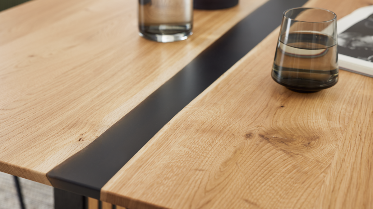 Interliving Esstisch 5605 Eiche massiv