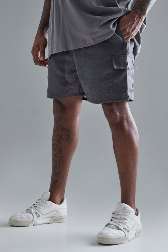 Plus strukturierte Cargo-Shorts mit elastischem Bund