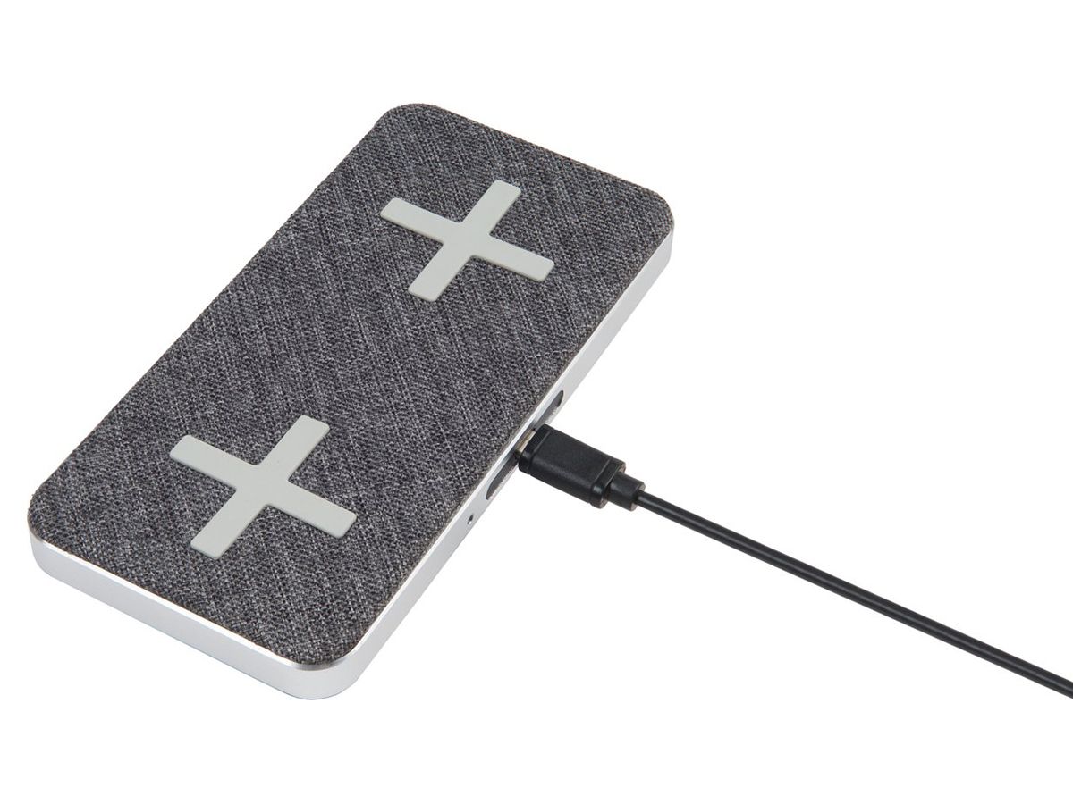 Xtorm 10 Watt QI Wireless Dual Charging Pad