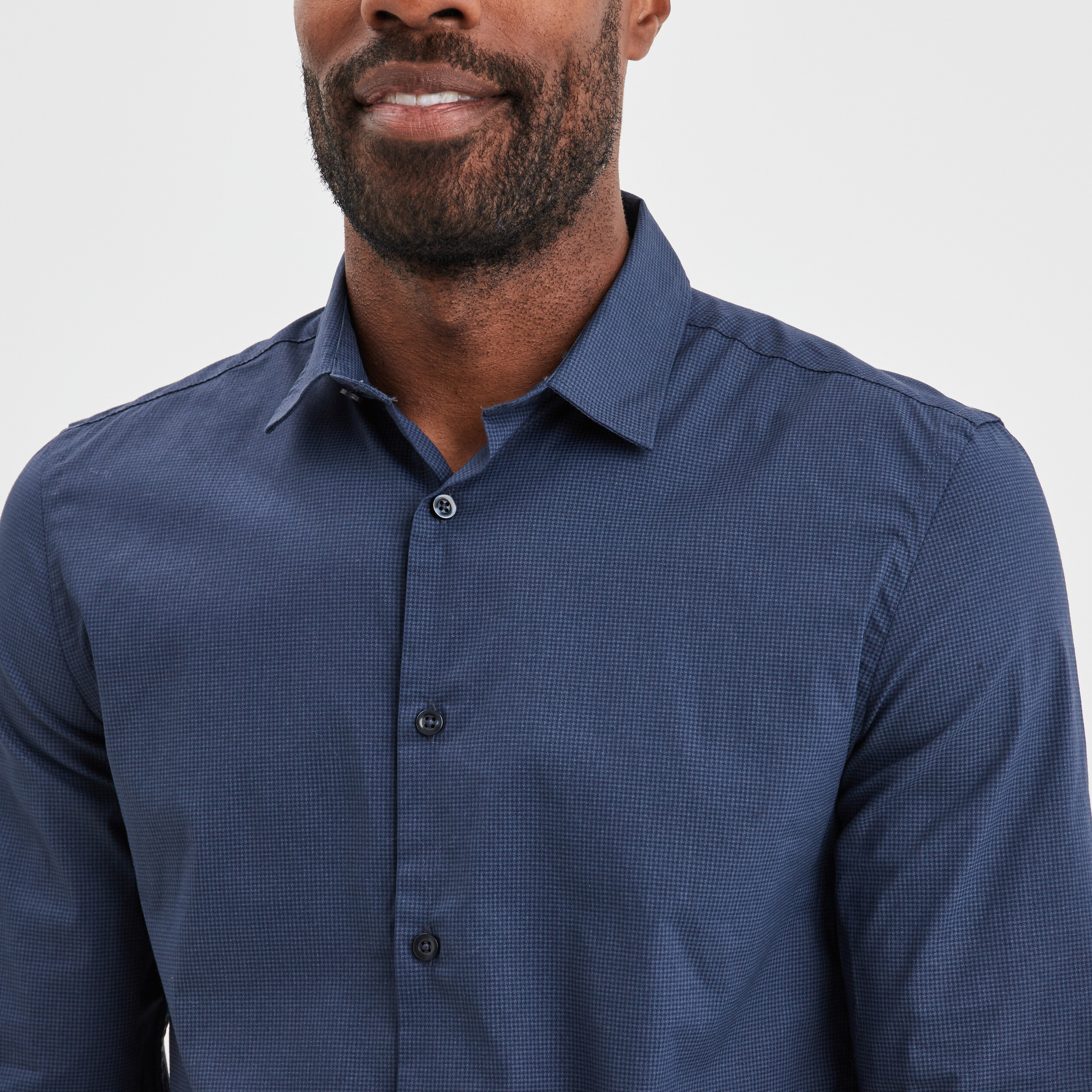 Chemise ajustée col français bleu marine homme | La Halle