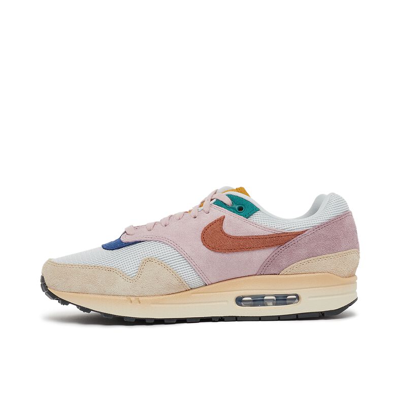 NIKE Wmns Air Max 1 