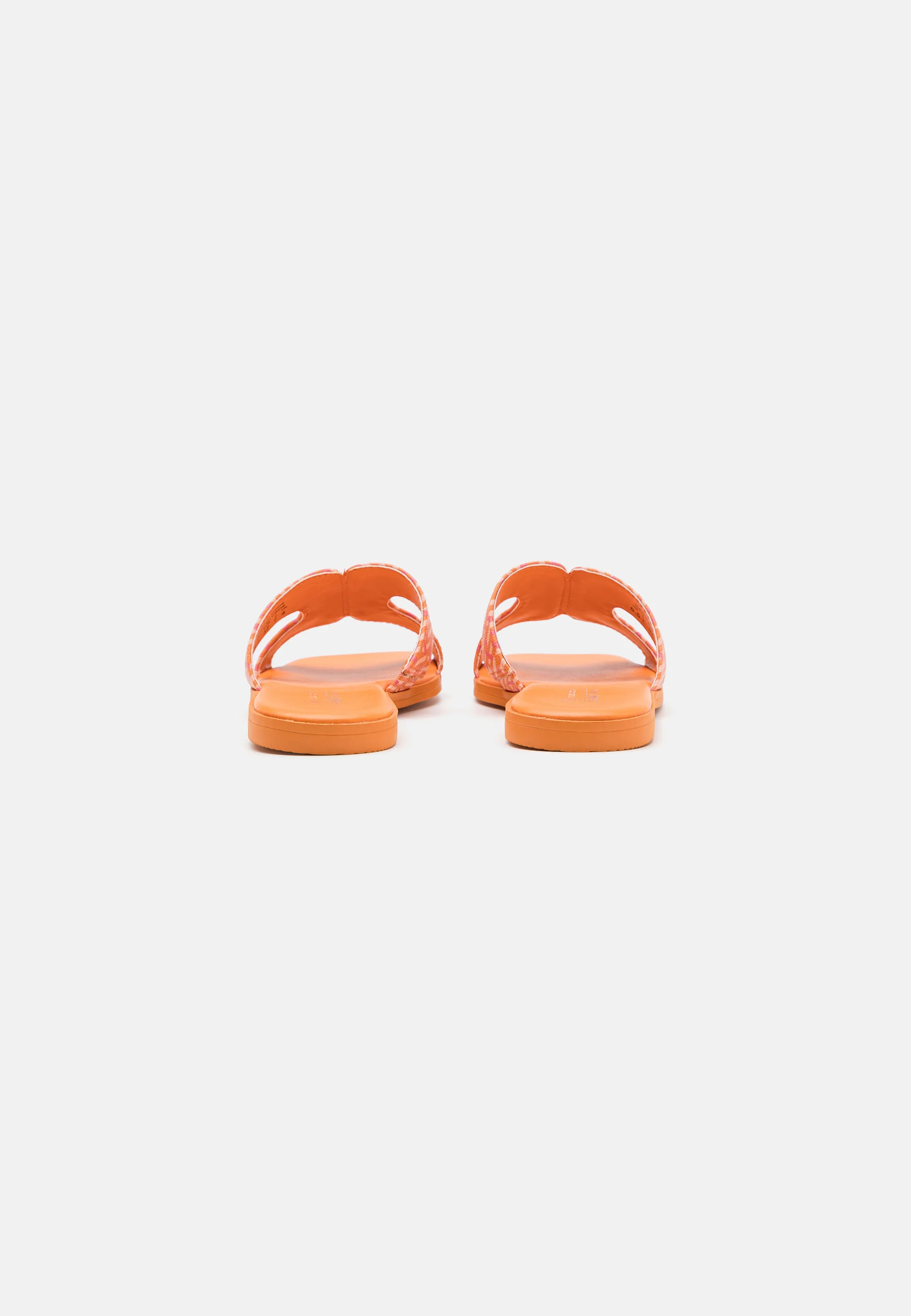 Llámalo primavera HAYLEE - Pantuflas
