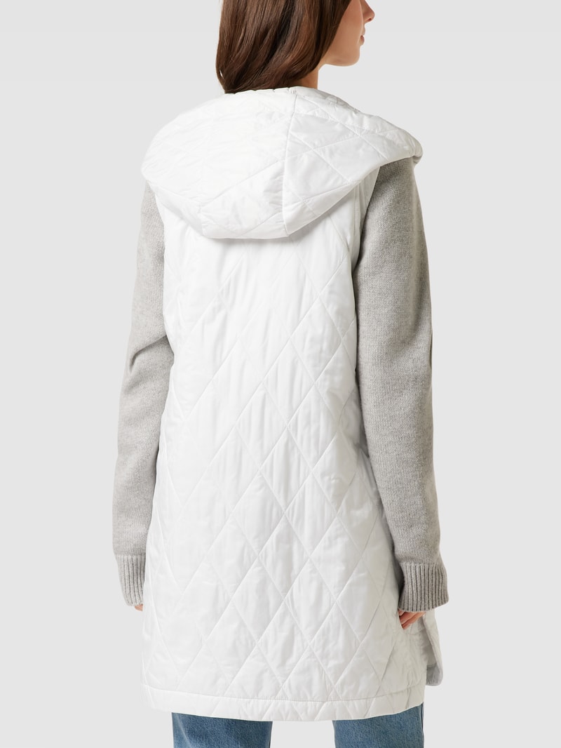 Steppweste mit Stehkragen in offwhite