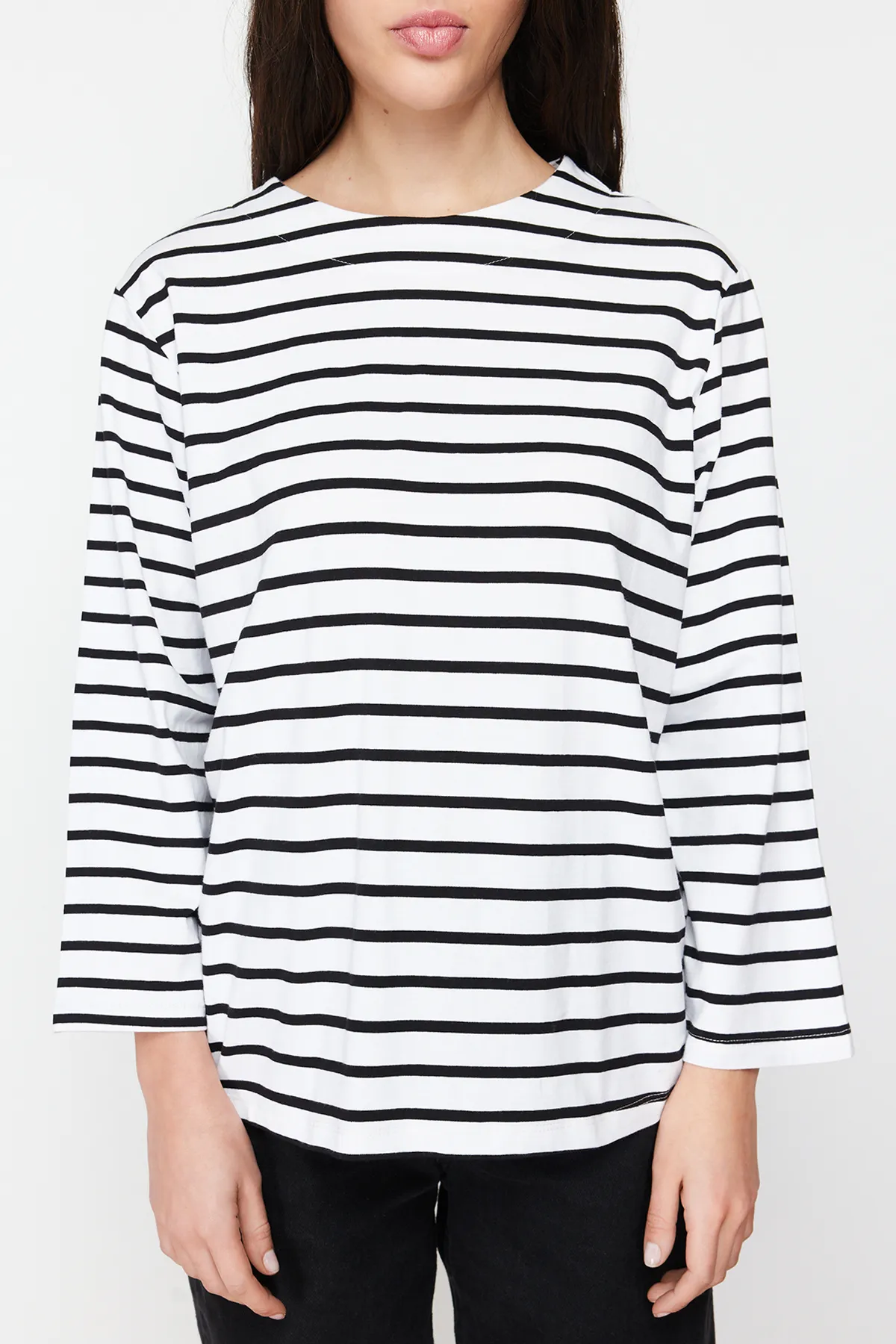 Trendyol Modest  Ecru-normale gestreifte Stricktunika aus Single-Jersey-Baumwolle und Lycra TCTSS24UK00029