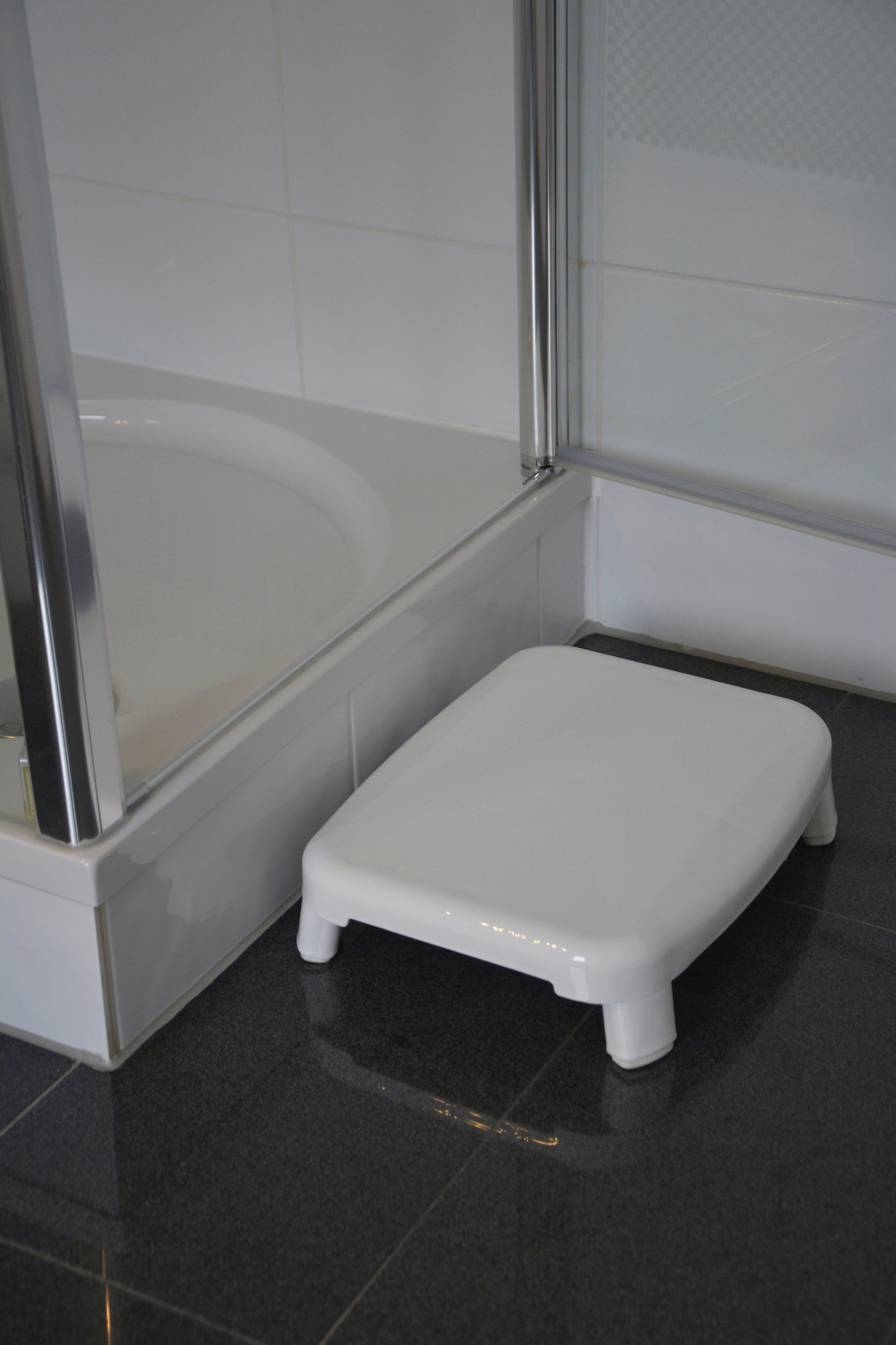 Bischof Bad-Stufe Bad- und Treppenstufe