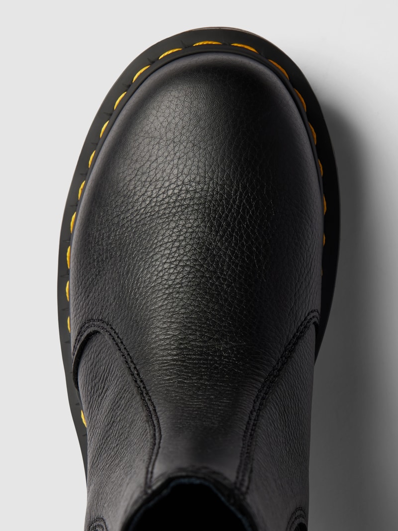 Boots mit elastischen Einsätzen und Label-Detail in schwarz
