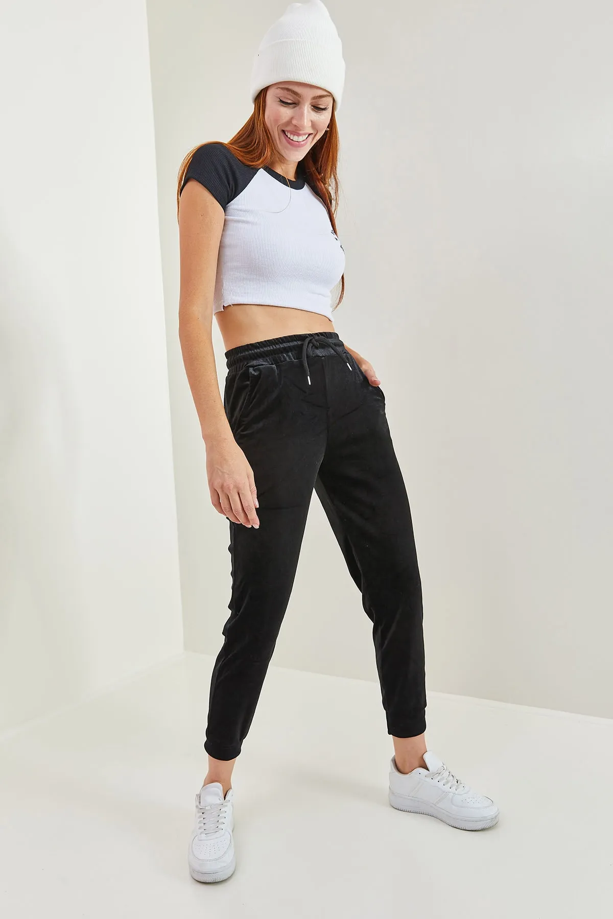 Bianco Lucci  Damen-Jogginghose aus Perlensamt 1530