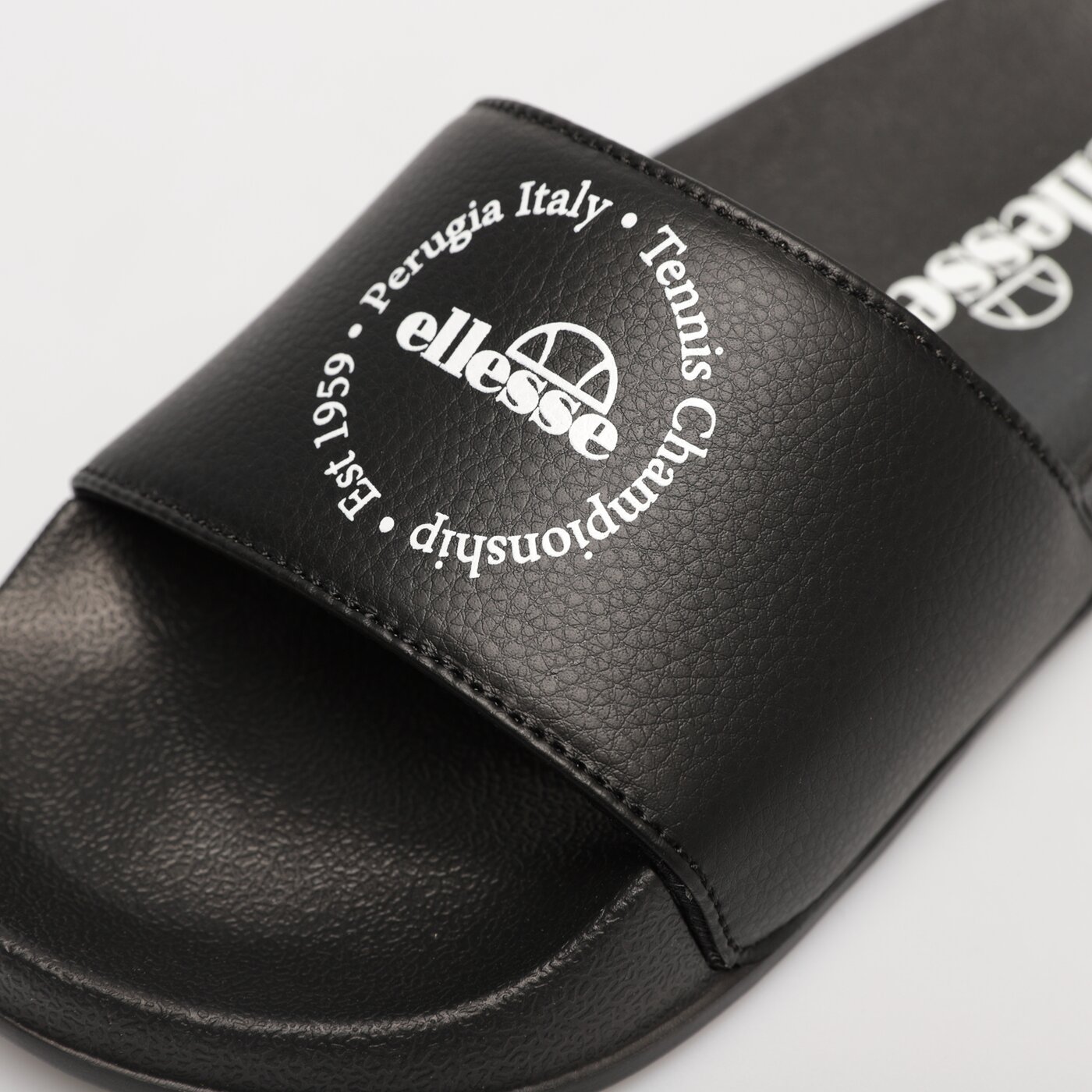 ELLESSE LS57 SLIDE Schwarz