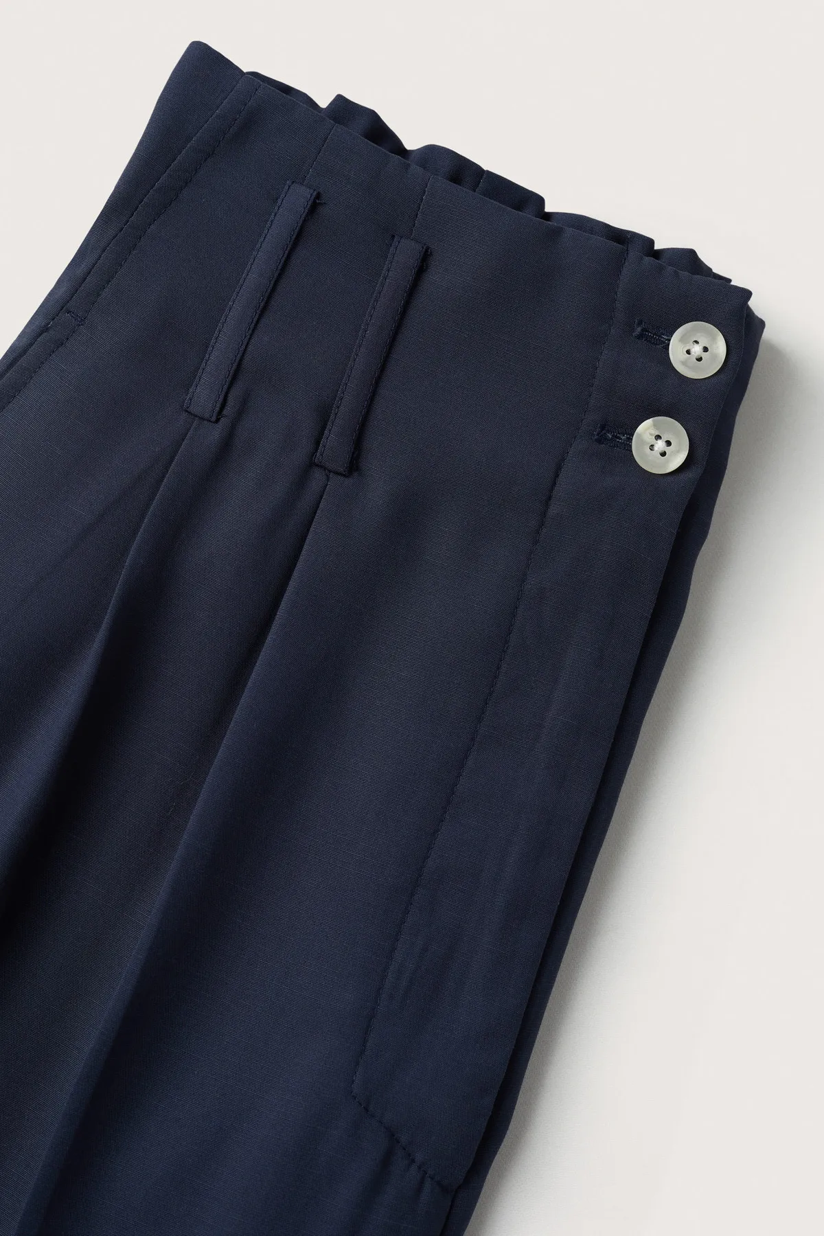 MANGO  Dunkelblaue Damenhose 27057115