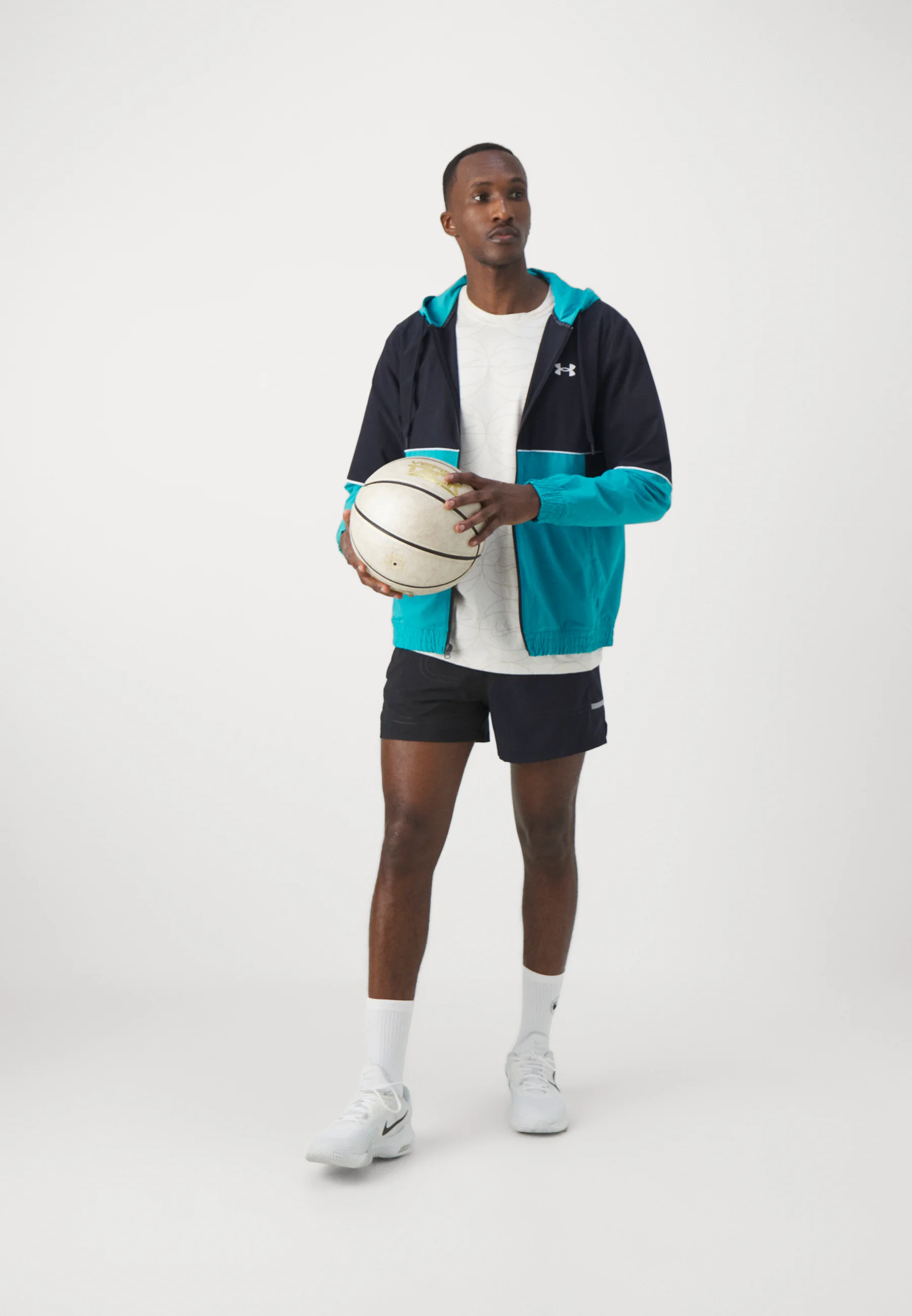 Chaqueta tejida Under Armour HOOPS - Chaqueta deportiva