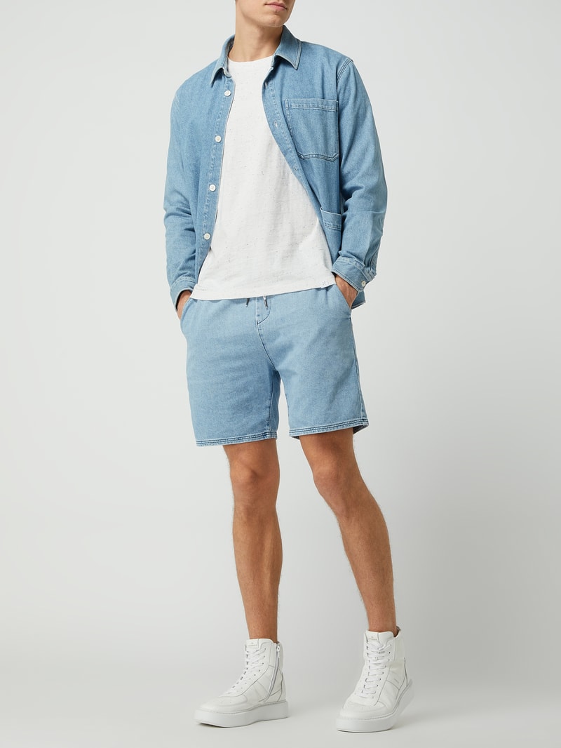 Shorts aus Denim in hellblau