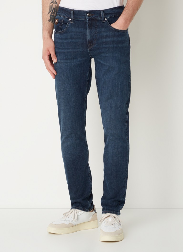 Blugi slim fit de la 7 For All Mankind, de culoare închisă, cu buzunare laterale.