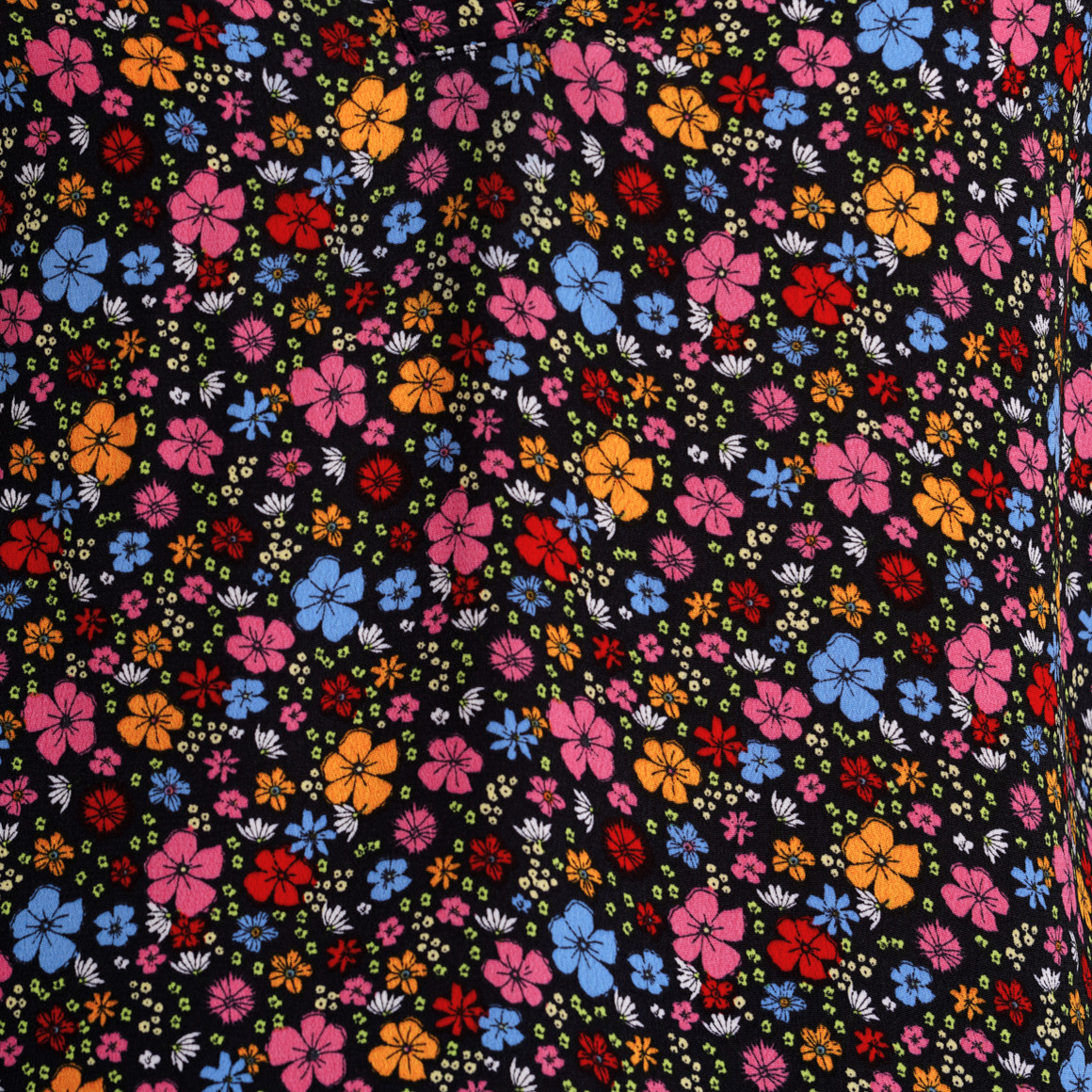 Damen Bluse im bunten Millefleur-Dessin