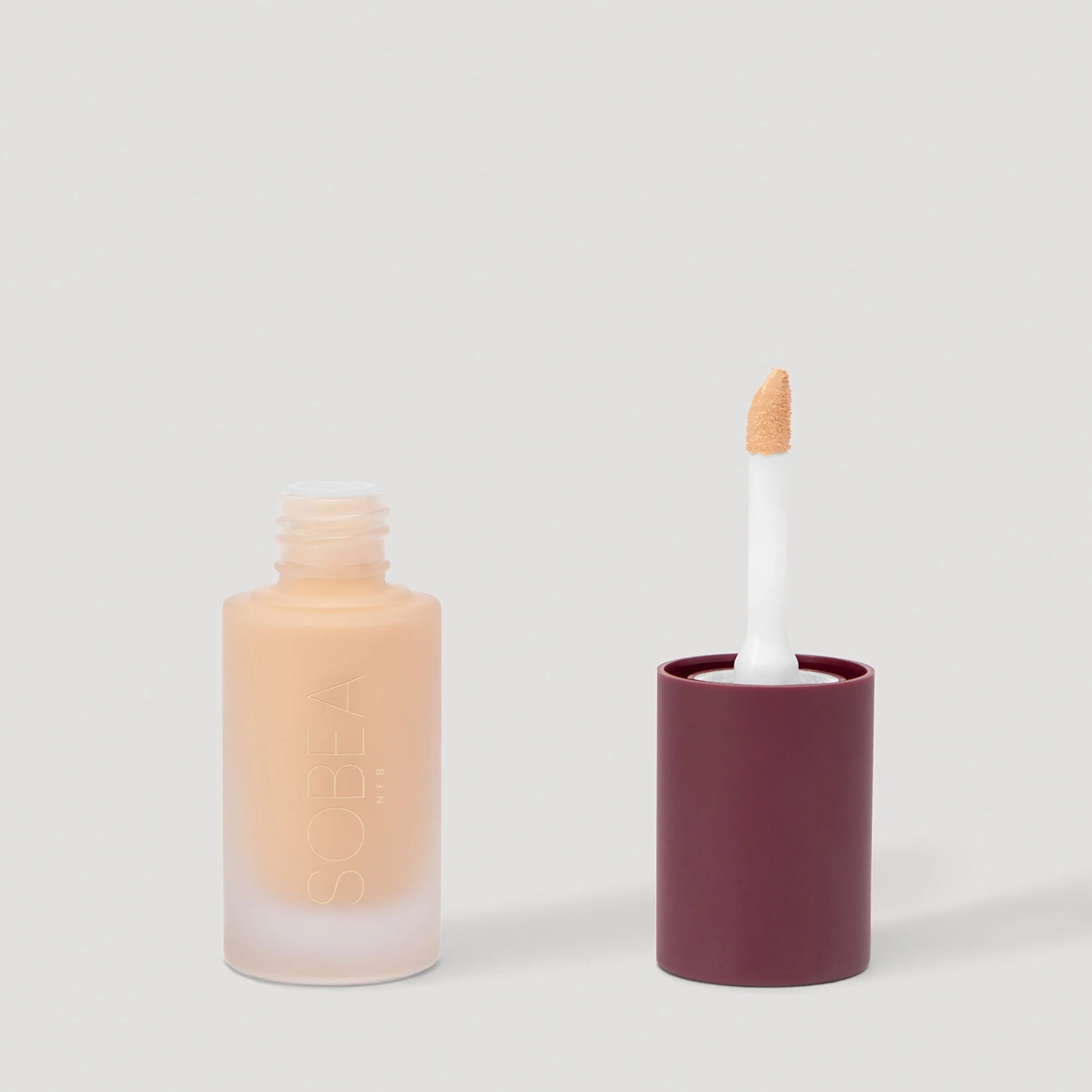 Gesichts-Make-up ESSENTIAL - Flüssig-Make-up