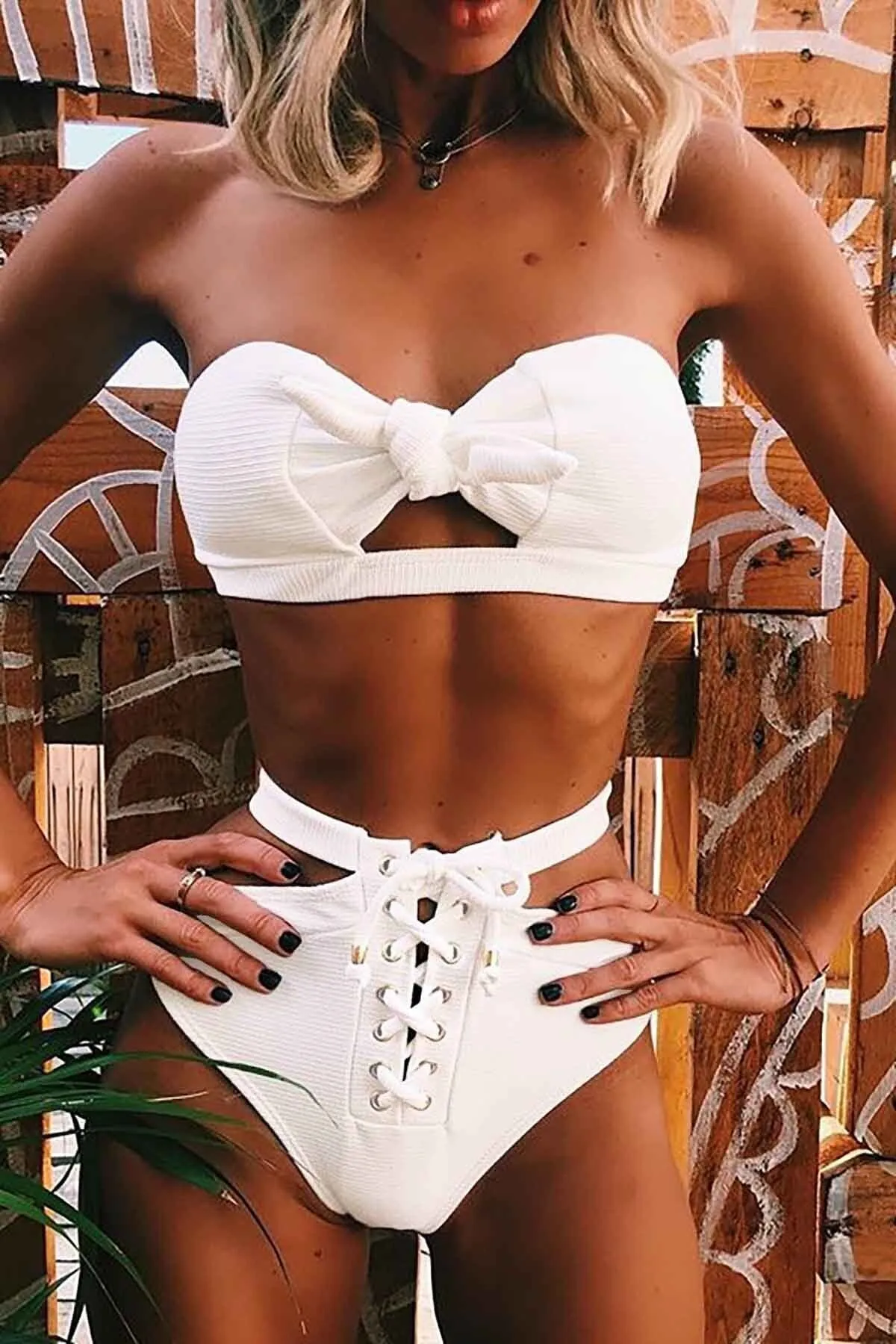 Angelsin  Bikinioberteil mit besonderem Design