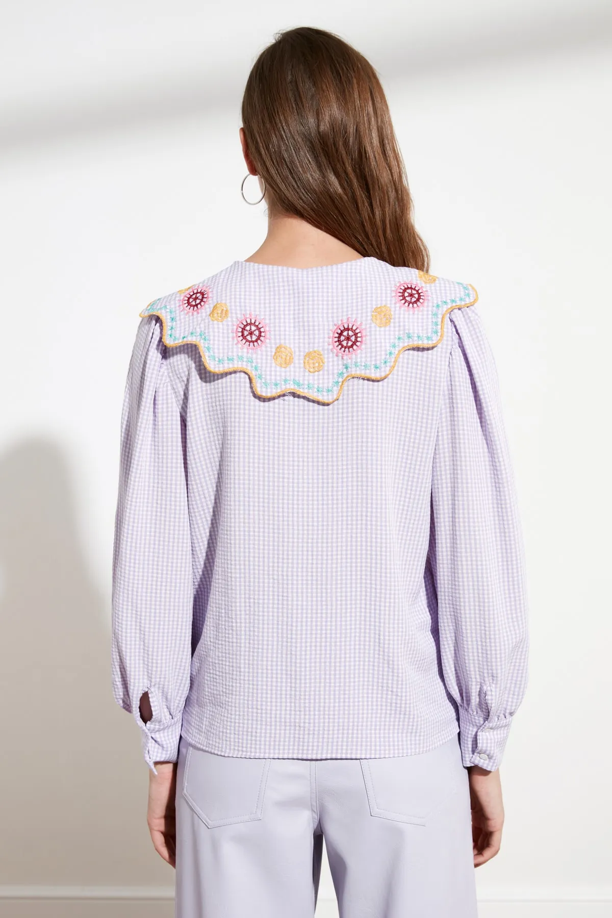 Trendyol Collection  Lila bestickt - Seersucker Regular Hemd TWOSS21GO0232